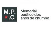 Logomarca do projeto 'Memorial poético dos anos de chumbo". Trata-se de um quadrado preto com as letras MPC brancas e um asterisco vermelho. Ao lado direito, o nome do projeto, com letras pretas.