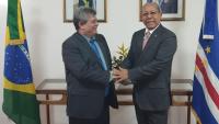 Reitor da Ufes, Eustáquio de Castro, e embaixador de Cabo Verde no Brasil, José Pedro Chantre D’Oliveira