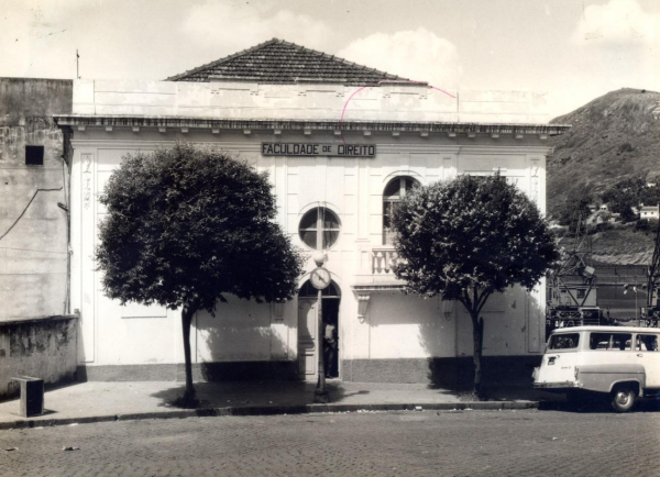Faculdades de Direito e de Odontologia em 1930
