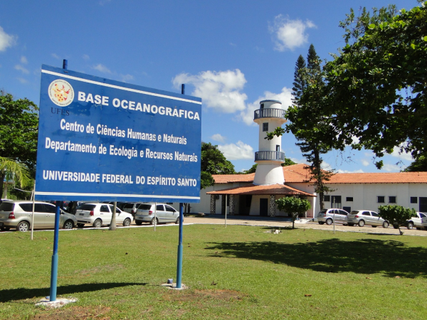 É inaugurada a Base Oceanográfica, em Aracruz