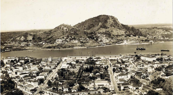 A cidade de Vitória na década de 1950
